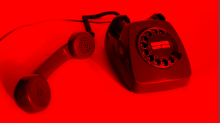 godhelm_red-telephone.png GrayscaleRed